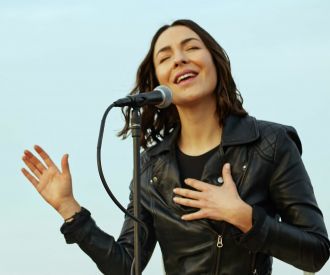 Nika Mills & the Band