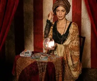 Svetlana Oráculo Teatral