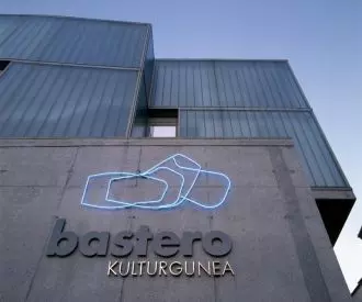 Bastero (Salón de Actos)