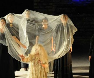 La Casa de Bernarda Alba - Producción Teatro Tribueñe