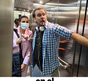 En el Ascensor