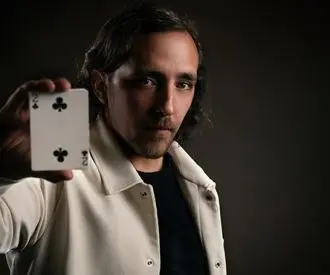 Adrián Gonzalo