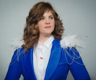 Melanie, la Magia Femenina más Rompedora
