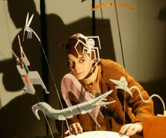 TITIRITANDO. QUE VIENE EL LOBO