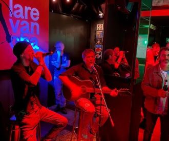 La revancha Music Club