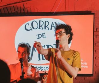 Corral de Comedia en Café des Sports