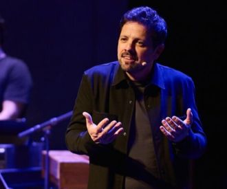 Por - Teatre Gaudí de Barcelona