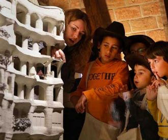 La Pedrera - Indiana Stones: ¡Exploremos! - Taller familiar