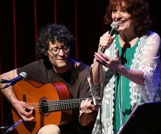 Julia Leon y Leon Ruiz