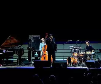 Pepe Rivero Trío - big Band Santa