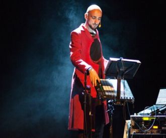 Solo. Un musical de amor improvisado