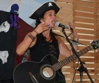 La Pirata Lola - cía María Carrera
