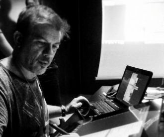 Salvador Larroca, Imaginando Extraterrestres