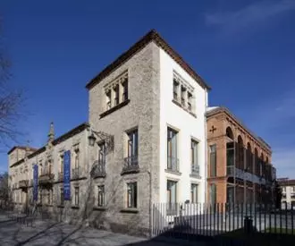 Centro Cultural Montehermoso Kulturunea