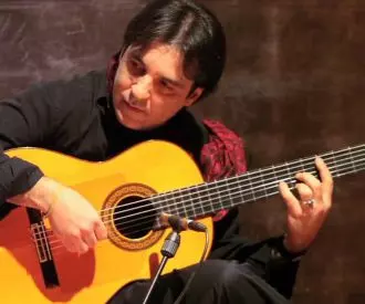 Agustin Carbonell Bola