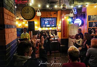 Bar musical Yesterday