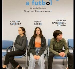 Las nenes no deberían jugar a fútbol.