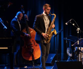 Move Quartet