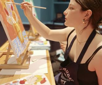 Pintura y vermut: pinta un cuadro con vermut y pica pica