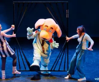 Guau Viaja a la Luna