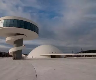 Centro Niemeyer