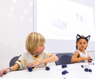 SVL CXF Familia TLL Plastiformas luminosas