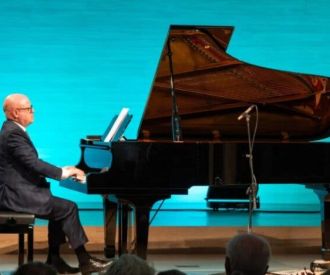 La Voix que dit je t'Aime