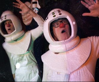 Mina y Zeta cambian de planeta