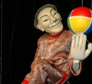 El circ més petit del món - Marionetes de Toni Zafra
