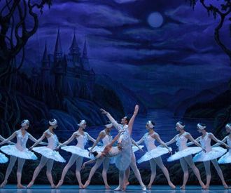 El Lago de los Cisnes - Mijas