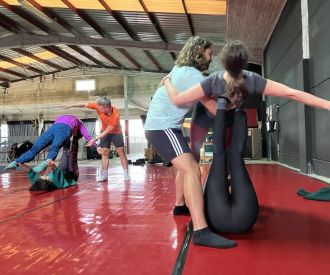 Acroyoga Iniciación + jam