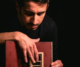 Viaje a un día en ochenta mundos