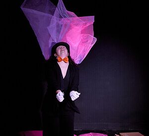 Quién Está ahí Arriba