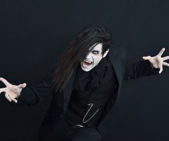 Lex Lüger y The Bastard Vampires