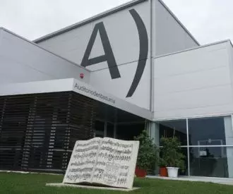 Auditorio Municipal De Ribadumia