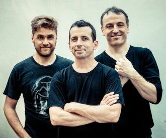 Aca Seca Trio