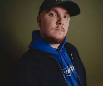 Chris Stussy