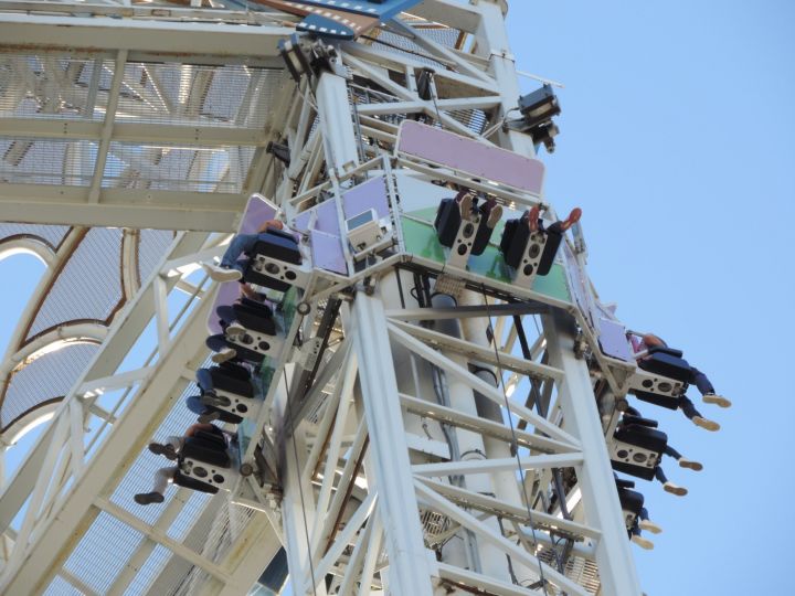 Lanzadera Parque warner