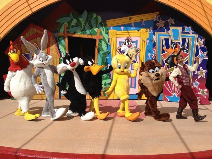 Horarios Parque Warner