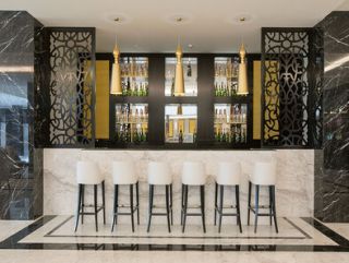 Lobby Bar